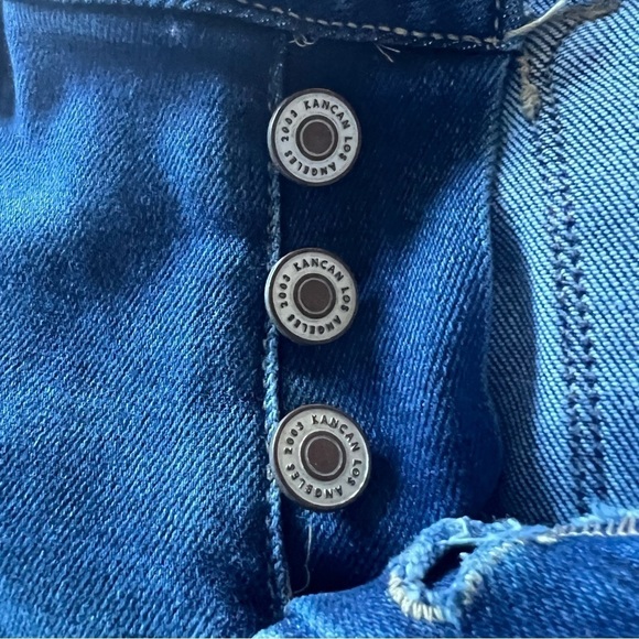 KanCan Jr Women’s Blue Jeans Sz 7/27 Distressed Pockets Stretch Button Fly - Picture 14 of 14